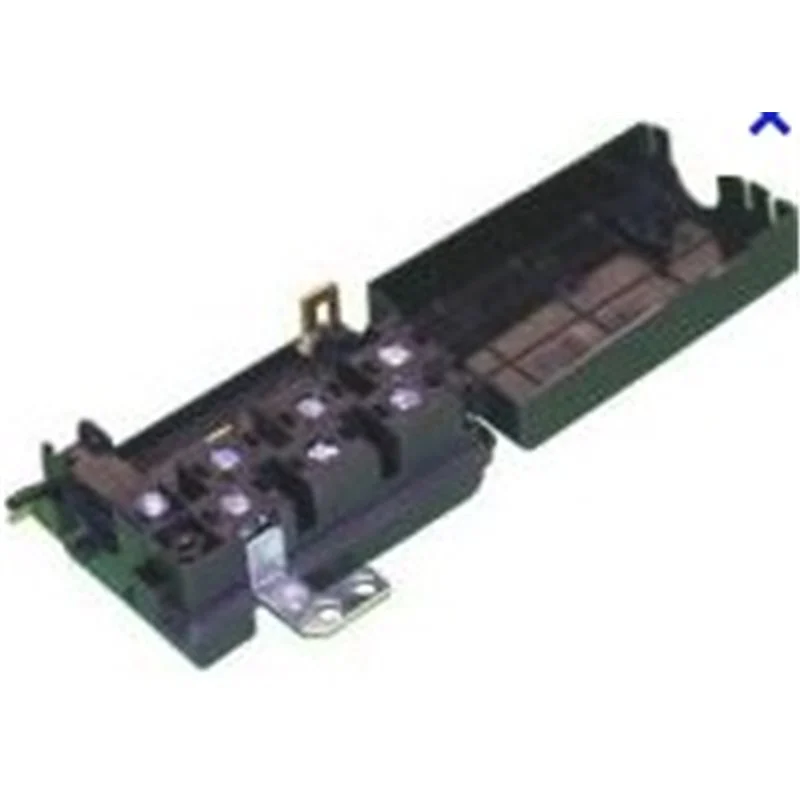 Bornier de raccordement pour cuisinière / fours – Ariston Indésit C00082512 - Promos