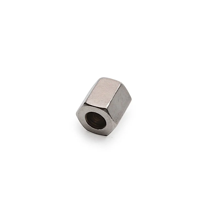 Écrou de ventilateur de convection pour four Electrolux AEG - 5610870064