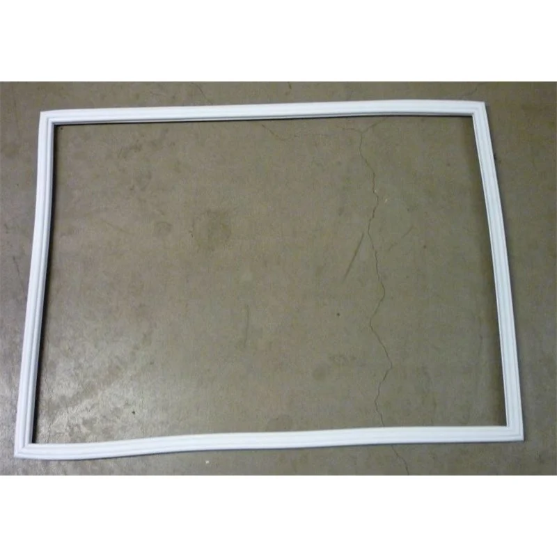Joint de couvercle congélateur coffre Whirlpool Bauknecht 481946818198 - Promos