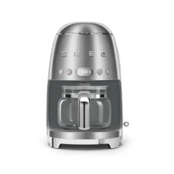 cafetière smeg DCF02SSEU acier brossé