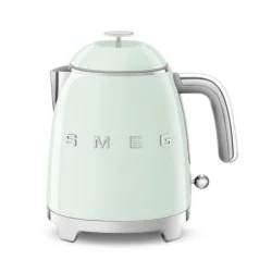 mini bouilloire smeg KLF05PGEU vert d'eau